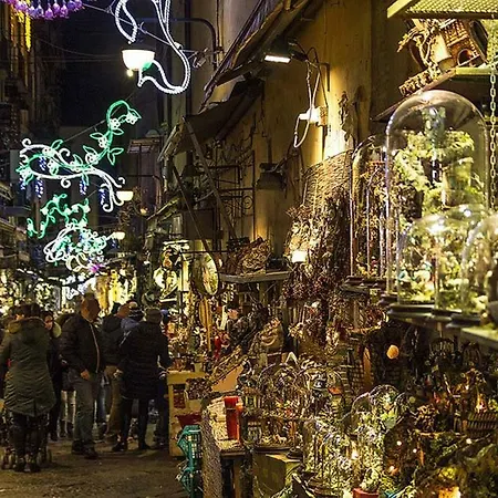 Maddy's Centro Storico Apartment Naples